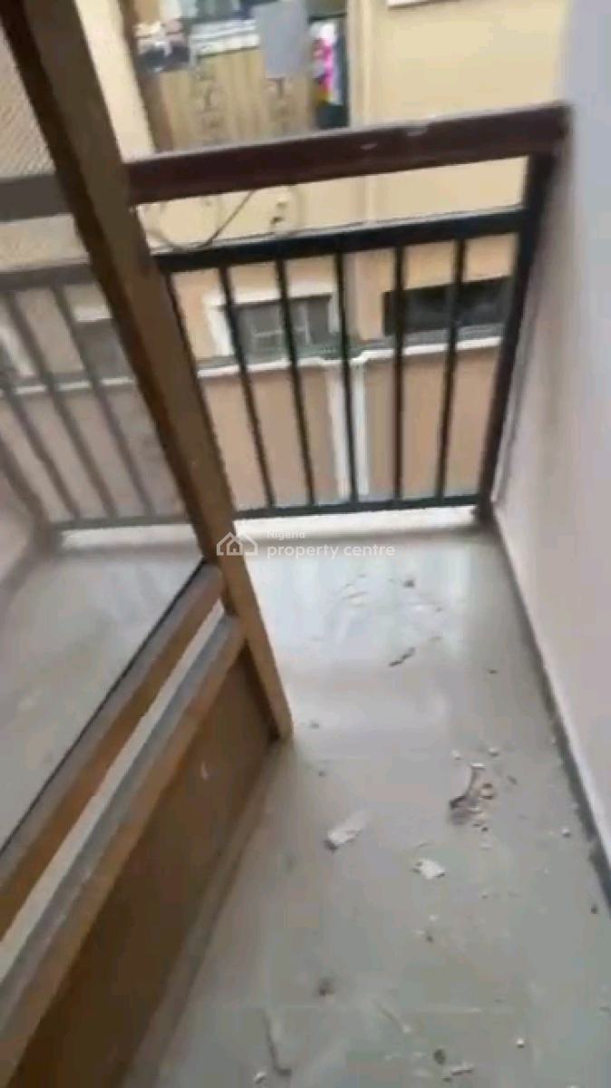 Nicely Renovated 3 Bedroom Up Flat 2 Toilet 2bathroom a Room Ensuite All Tiled with, Off Ilaje Road, Bariga, Shomolu, Lagos, Flat / Apartment for Rent