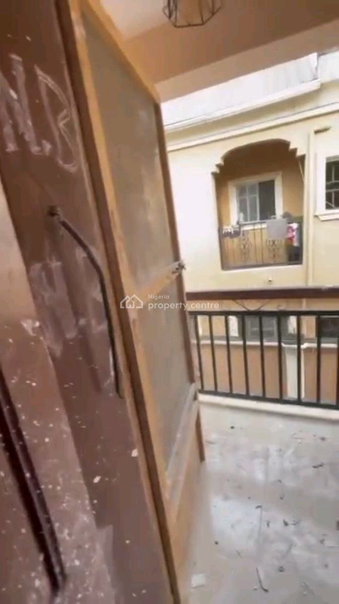 Nicely Renovated 3 Bedroom Up Flat 2 Toilet 2bathroom a Room Ensuite All Tiled with, Off Ilaje Road, Bariga, Shomolu, Lagos, Flat / Apartment for Rent