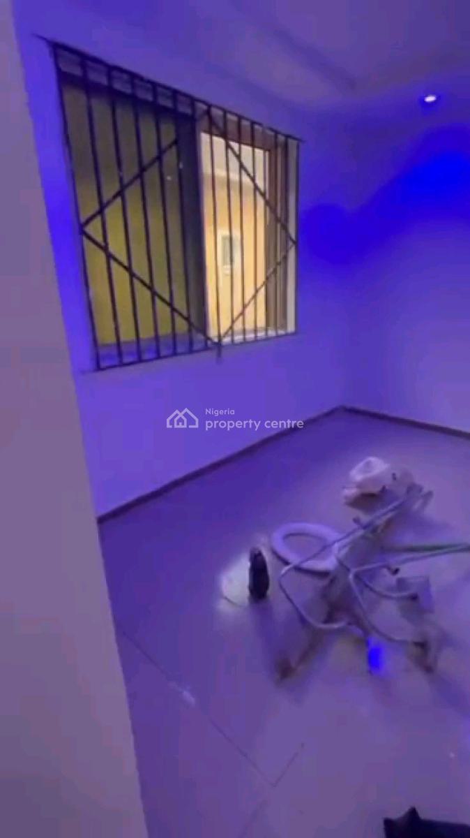 Nicely Renovated 3 Bedroom Up Flat 2 Toilet 2bathroom a Room Ensuite All Tiled with, Off Ilaje Road, Bariga, Shomolu, Lagos, Flat / Apartment for Rent