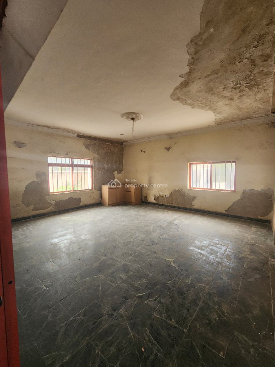 Massive 5 Bedroom Duplex in a Fantastic Location, Off 69 Road, Gwarinpa, Abuja, Detached Duplex for Sale