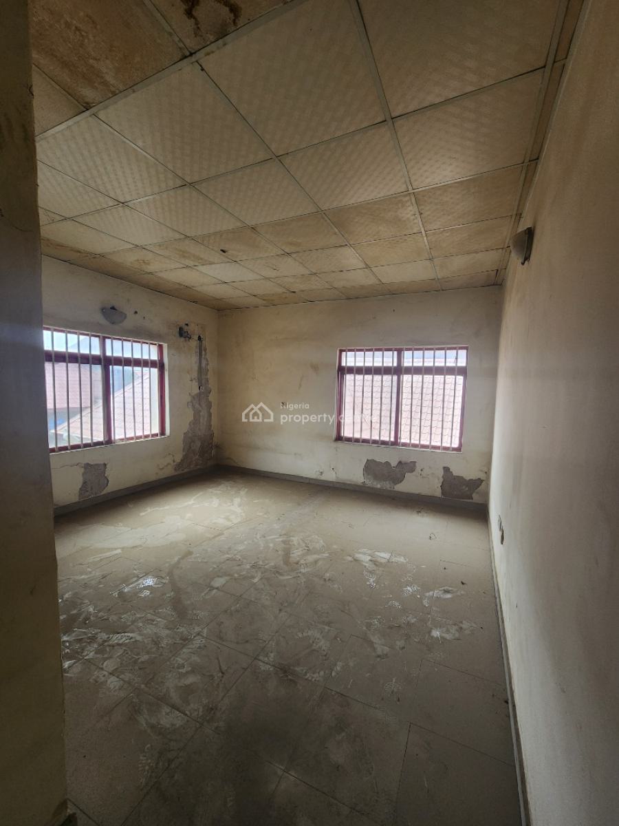 Massive 5 Bedroom Duplex in a Fantastic Location, Off 69 Road, Gwarinpa, Abuja, Detached Duplex for Sale