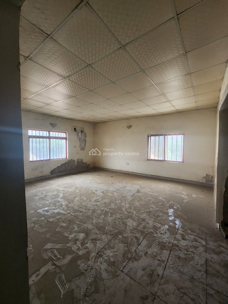 Massive 5 Bedroom Duplex in a Fantastic Location, Off 69 Road, Gwarinpa, Abuja, Detached Duplex for Sale