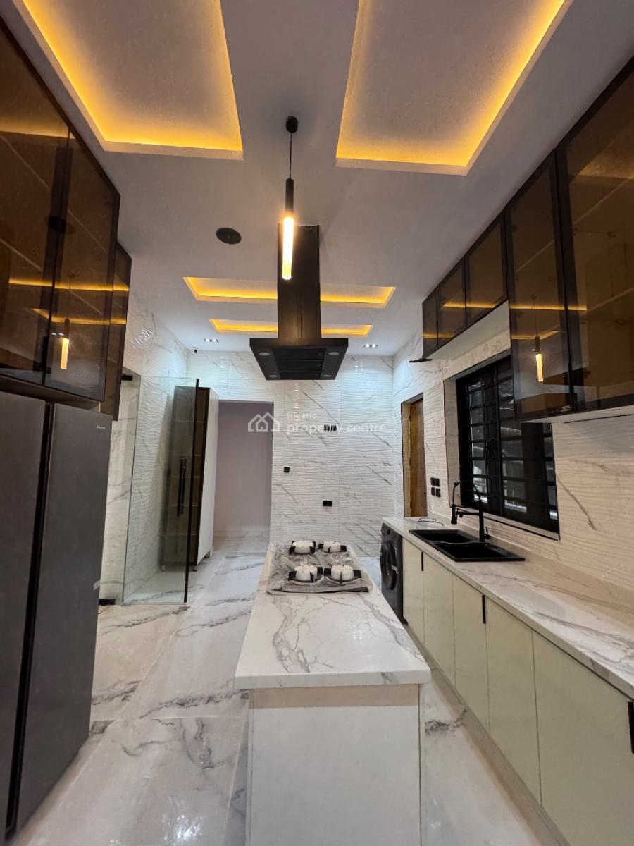 Spacious 5 Bedroom Fully Detached House with Pool, Ikota, Lekki, Lagos, Detached Duplex for Sale