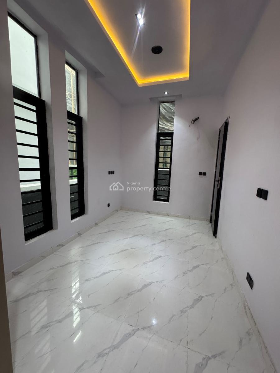 Spacious 5 Bedroom Fully Detached House with Pool, Ikota, Lekki, Lagos, Detached Duplex for Sale