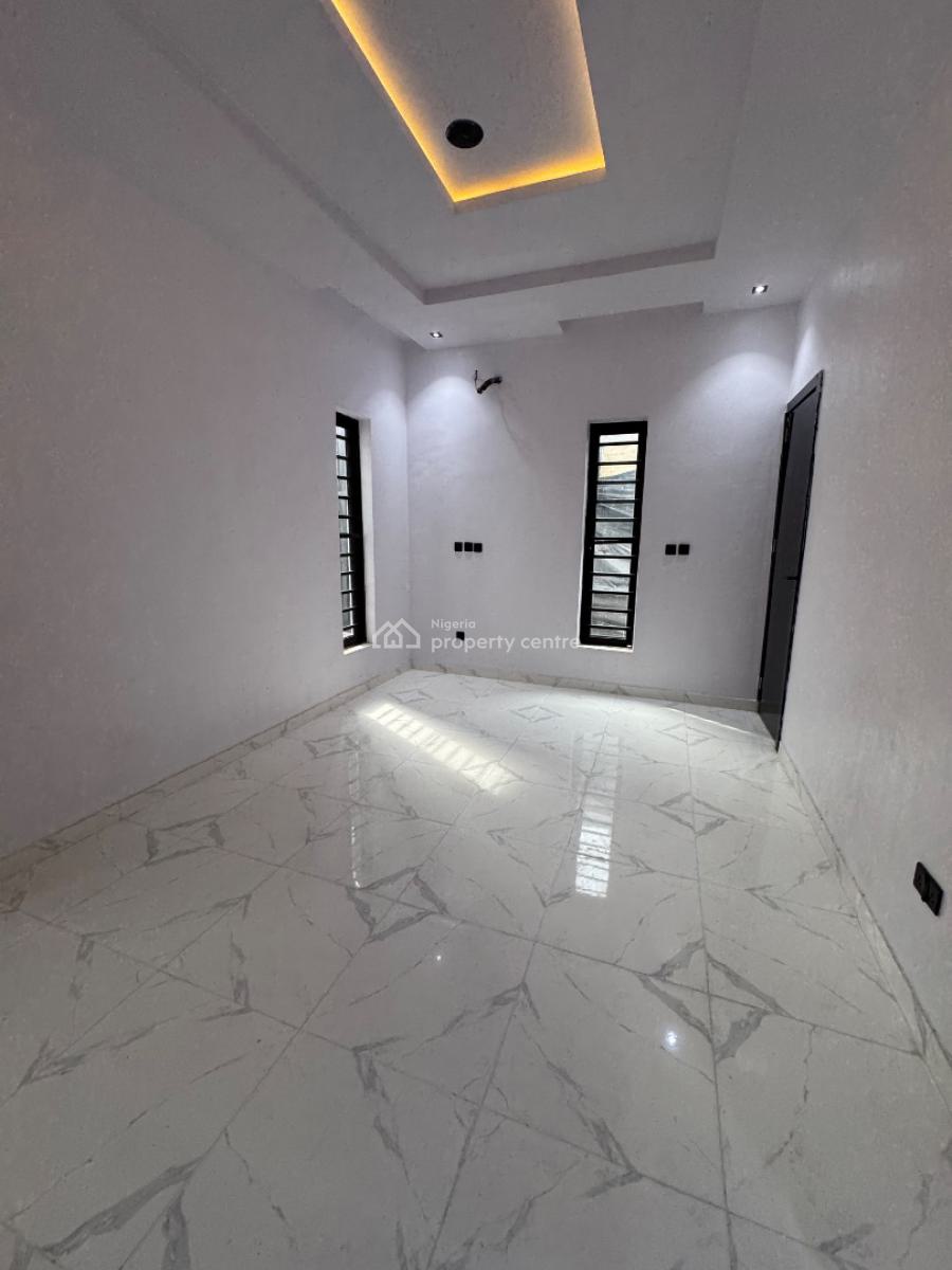 Spacious 5 Bedroom Fully Detached House with Pool, Ikota, Lekki, Lagos, Detached Duplex for Sale