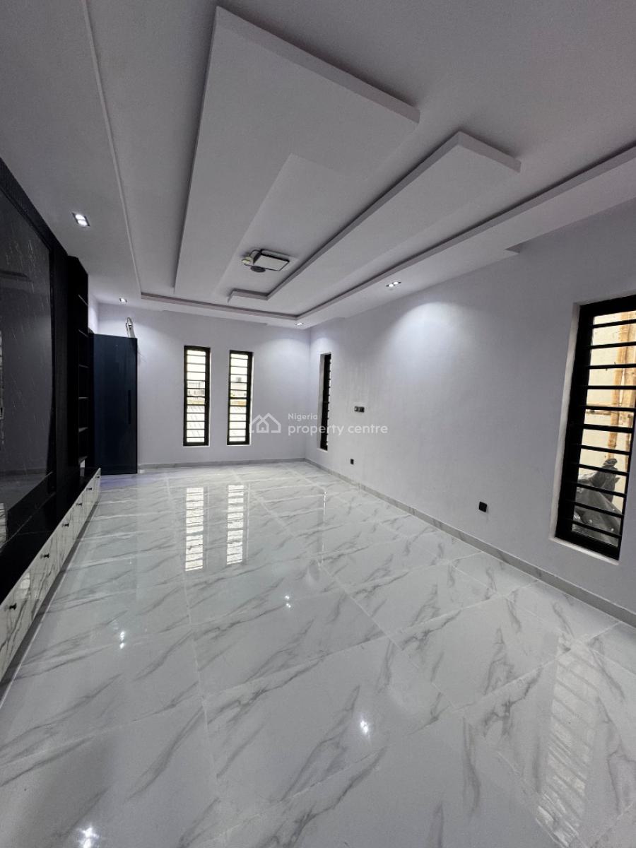 Spacious 5 Bedroom Fully Detached House with Pool, Ikota, Lekki, Lagos, Detached Duplex for Sale