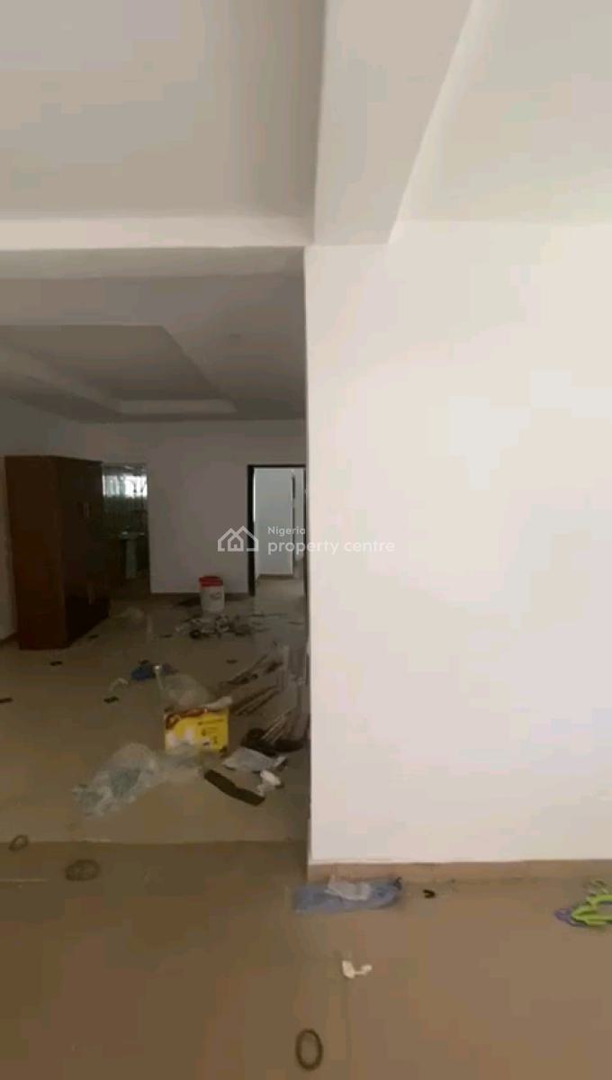 a Very Standard and Decent 2 Bedroom, Upstairs & Ground Floor, Anthony, Maryland, Lagos, Flat / Apartment for Rent