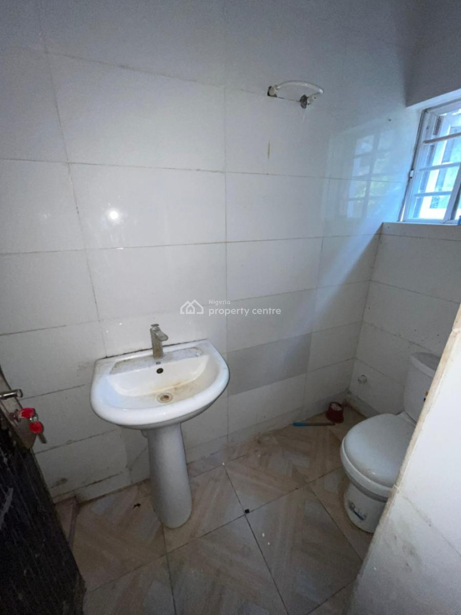 Modern 3 Bedroom Flat, Close to Lbs, Ajah, Lagos, Flat / Apartment for Rent