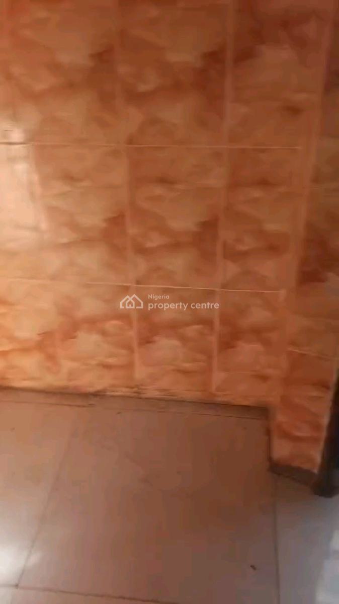 Standard and Executive  Mini Flat, Ondo Street, Adekunle, Yaba, Lagos, Mini Flat (room and Parlour) for Rent