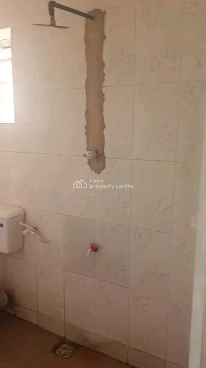 Standard and Executive  Mini Flat, Ondo Street, Adekunle, Yaba, Lagos, Mini Flat (room and Parlour) for Rent