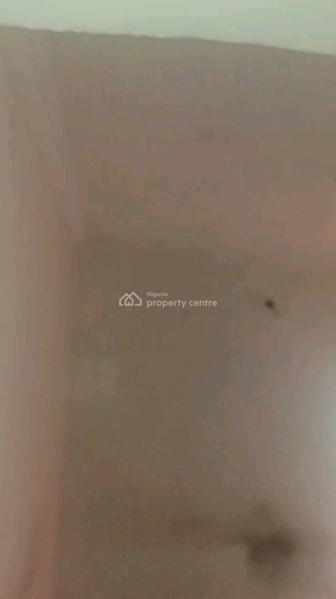 Standard and Executive  Mini Flat, Ondo Street, Adekunle, Yaba, Lagos, Mini Flat (room and Parlour) for Rent