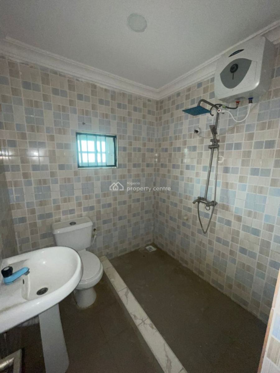 Sharp Clean 3 Bedroom Apartment, Thera Annex, Eti-osa, Sangotedo, Ajah, Lagos, Flat / Apartment for Rent
