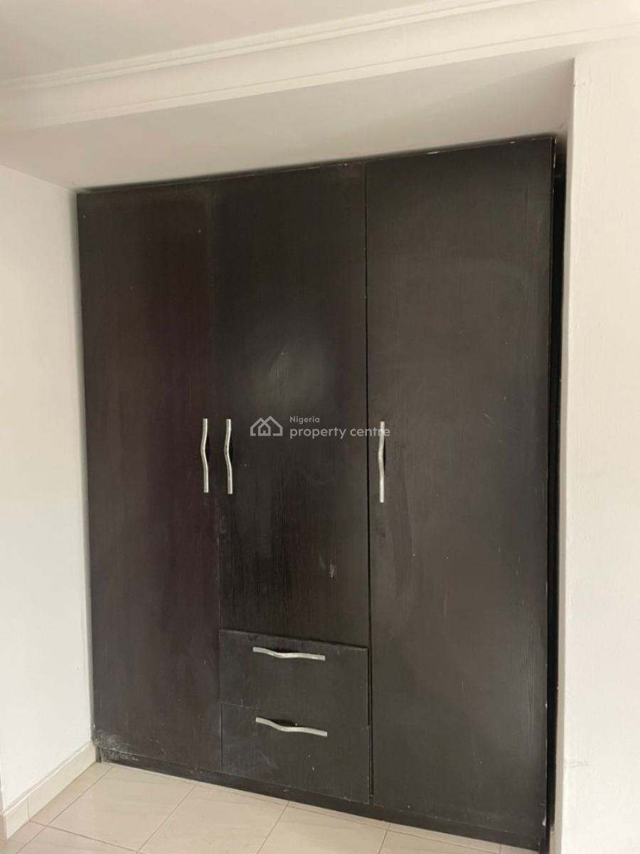 Sharp Clean 3 Bedroom Apartment, Thera Annex, Eti-osa, Sangotedo, Ajah, Lagos, Flat / Apartment for Rent