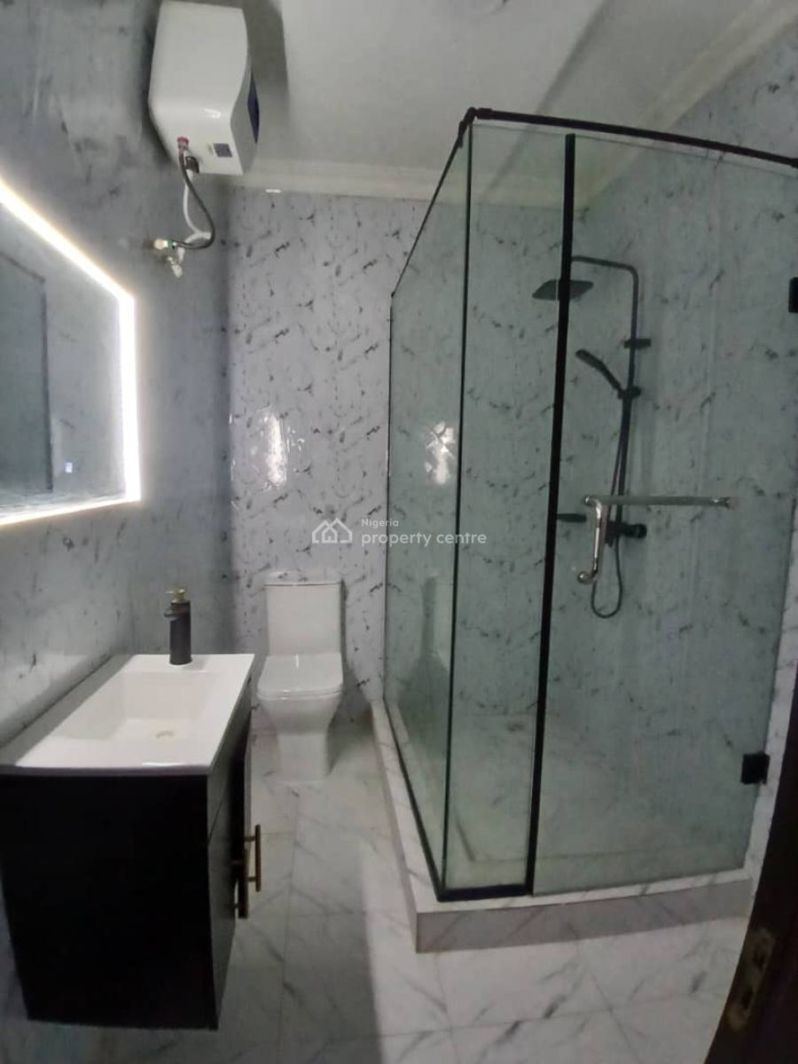 Fully Furnished and Serviced Mini Flat Apartment with Swimming Pool, E, Chevy View Estate, Chevron-lekki, Lekki, Lagos, Mini Flat (room and Parlour) for Rent