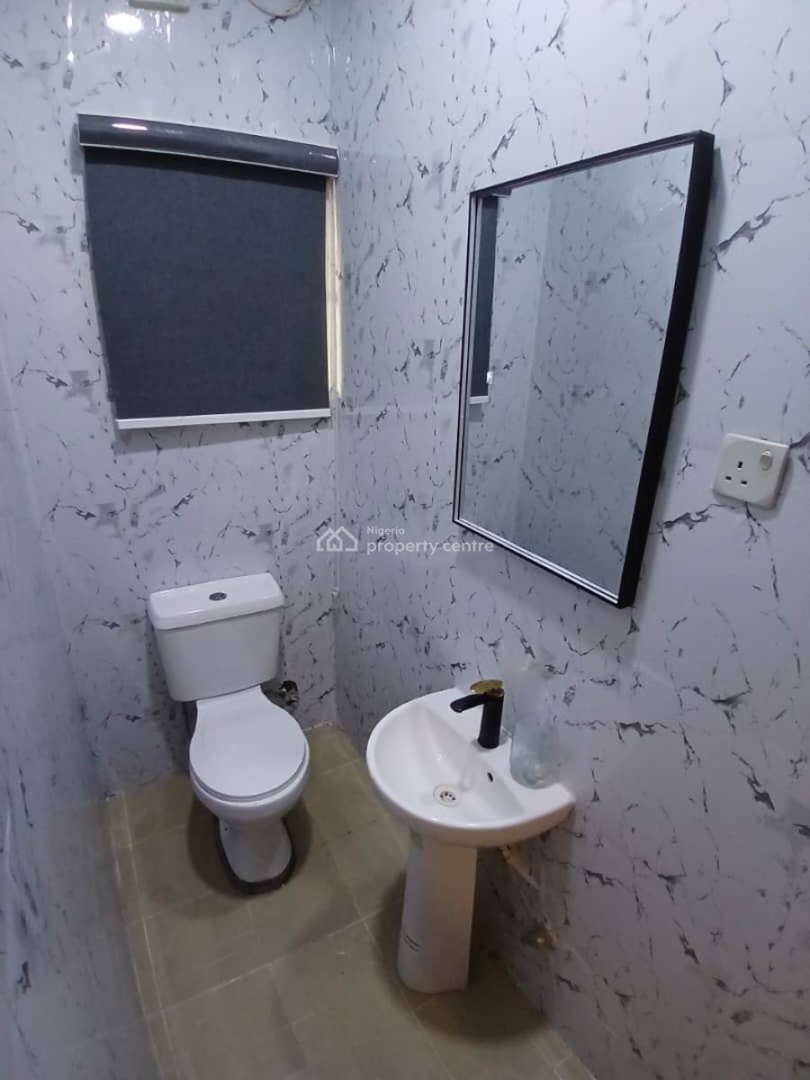 Fully Furnished and Serviced Mini Flat Apartment with Swimming Pool, E, Chevy View Estate, Chevron-lekki, Lekki, Lagos, Mini Flat (room and Parlour) for Rent