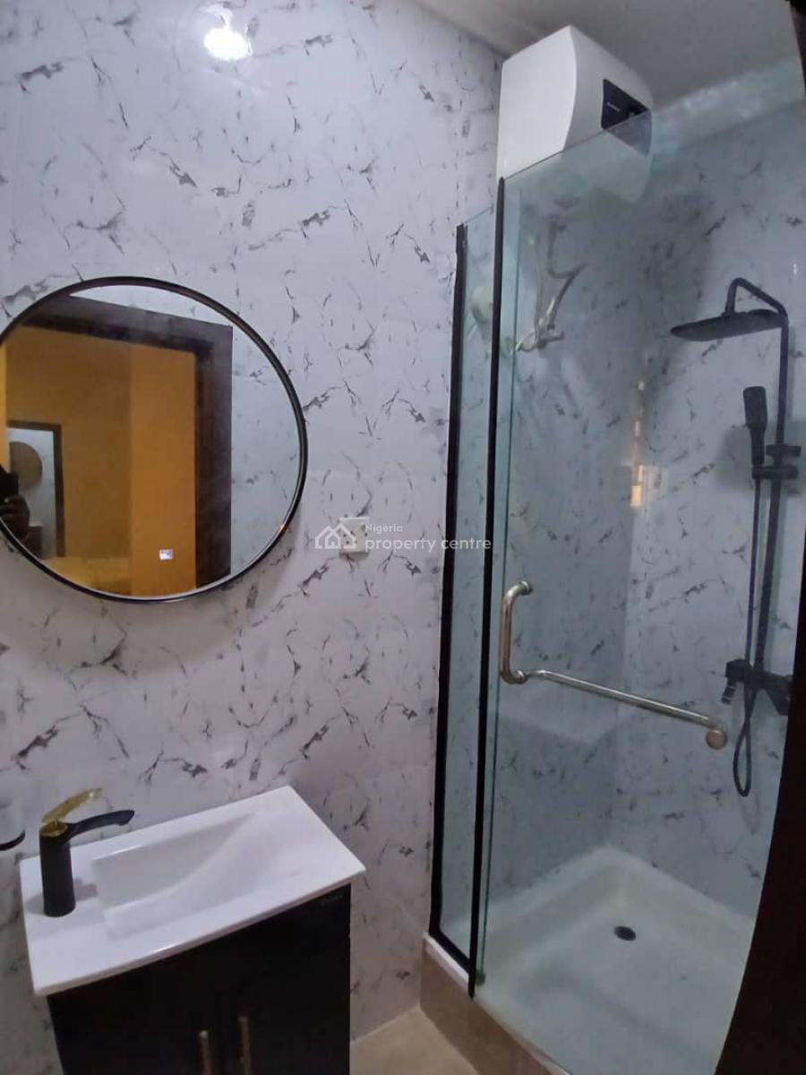 Fully Furnished and Serviced Mini Flat Apartment with Swimming Pool, E, Chevy View Estate, Chevron-lekki, Lekki, Lagos, Mini Flat (room and Parlour) for Rent