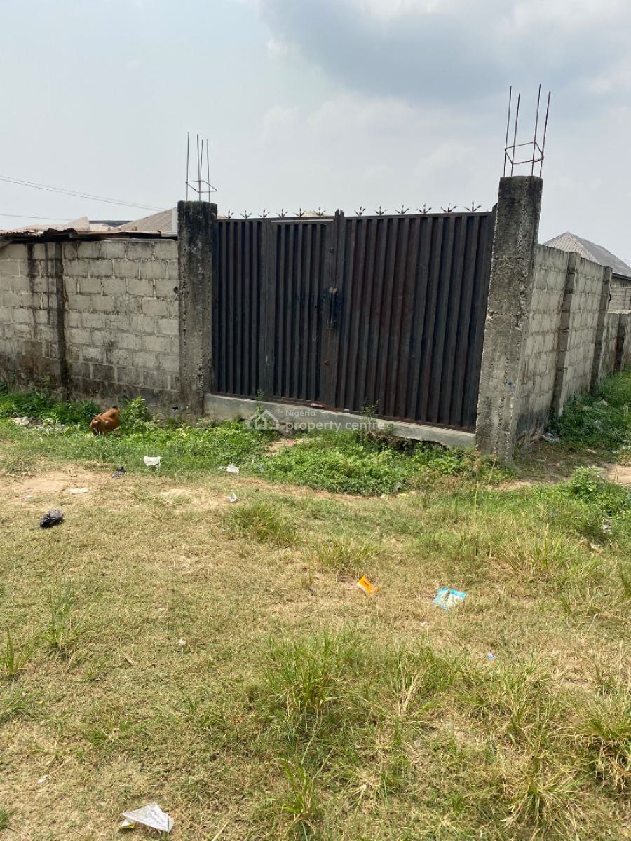 Fenced Half Plot of Land with Gazzeted Title, Elemoro, Bogije, Ibeju Lekki, Lagos, Residential Land for Sale