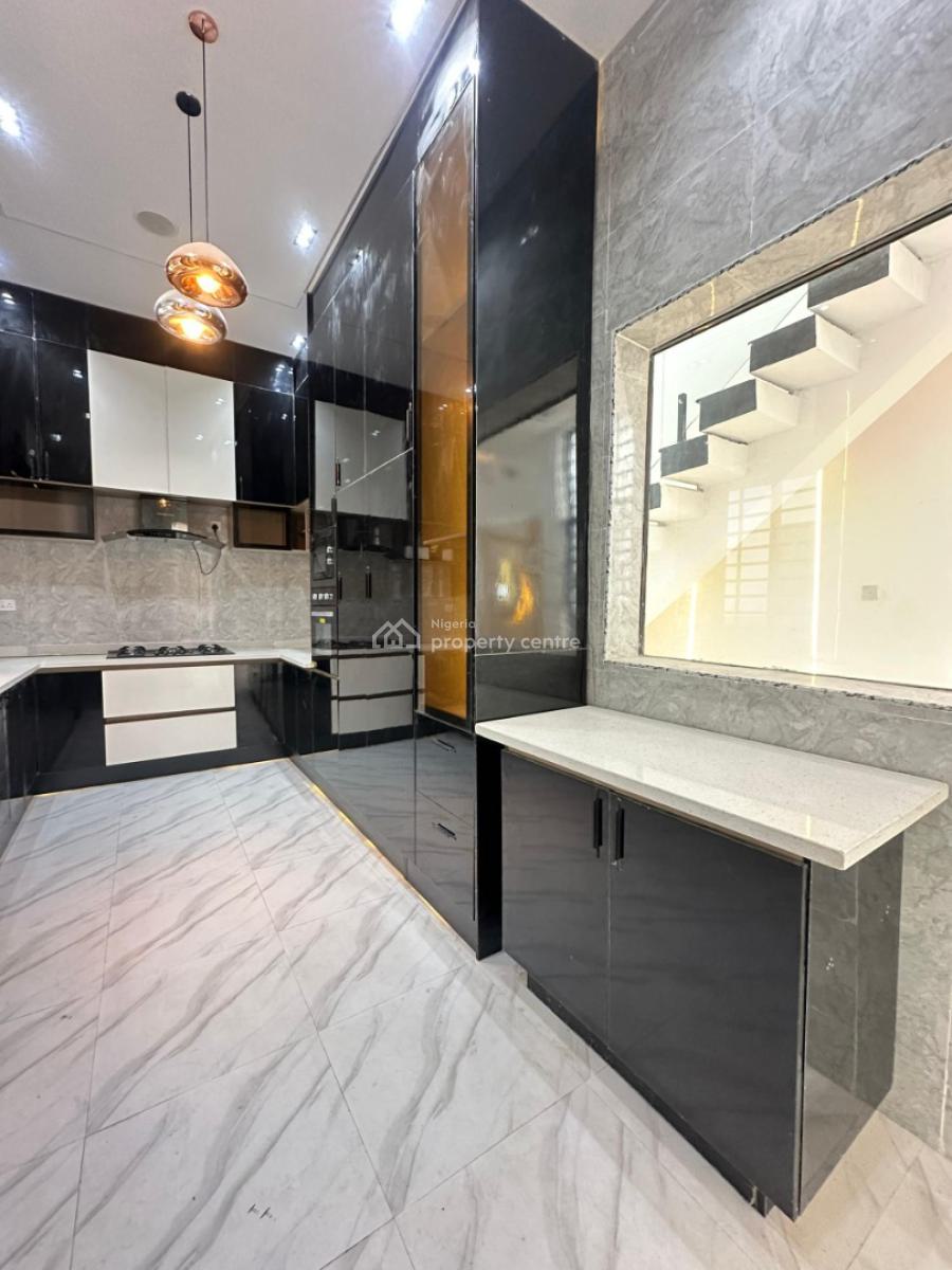 Luxuriously Built 5 Bedroom Fully Detached Duplex with Pool, Chevron Lekki Lagos, Lekki, Lagos, Detached Duplex for Sale