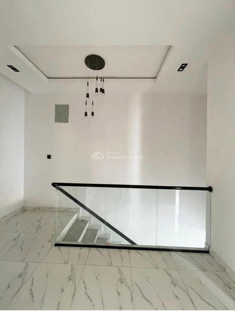 4 Bedroom Apartment, in a Very Beautiful Estate, Ikota, Lekki, Lagos, Semi-detached Duplex for Rent