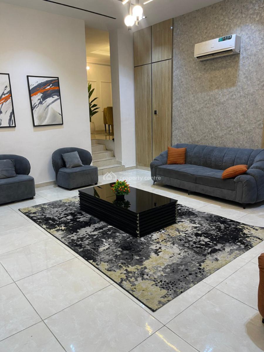 2bedroom Exqusite Apartment, Osapa, Lekki, Lagos, Flat / Apartment Short Let