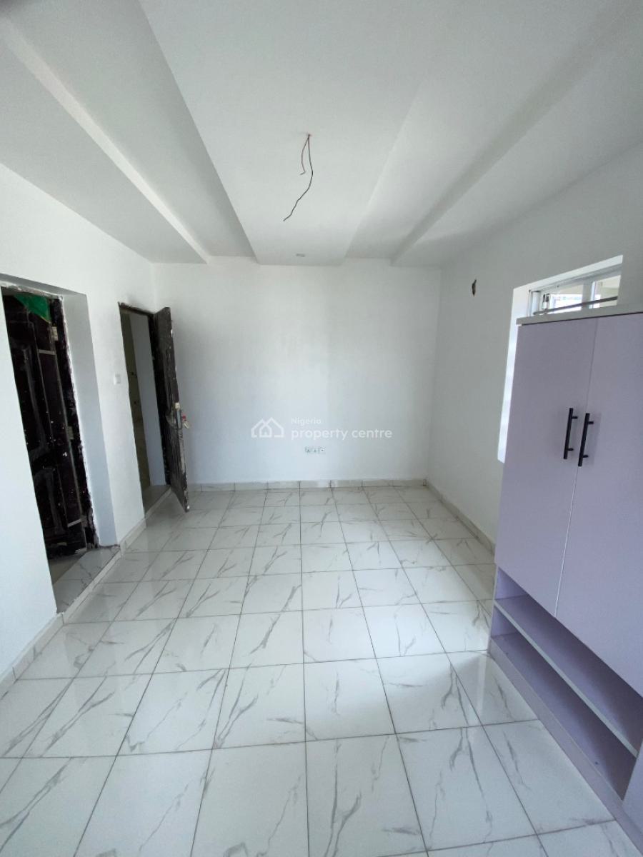 Luxury Two Bedroom Block of Flat, Dawaki District, Dawaki, Gwarinpa, Abuja, Flat / Apartment for Rent