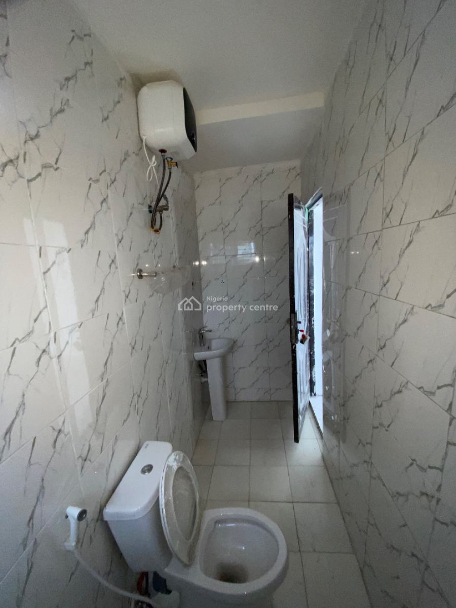 Luxury Two Bedroom Block of Flat, Dawaki District, Dawaki, Gwarinpa, Abuja, Flat / Apartment for Rent