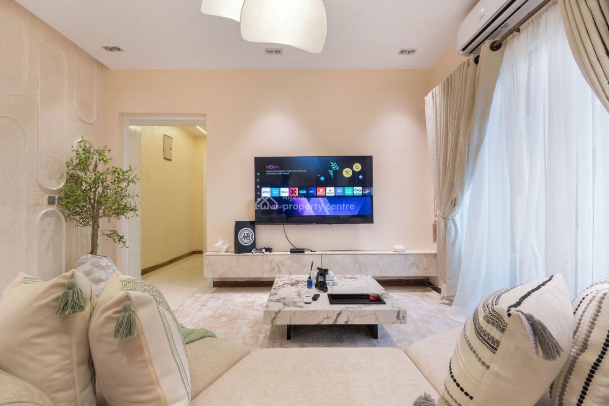 Premium 1bedroom with Cinema, Off Admiralty Way Lekki Phase1, Lekki Phase 1, Lekki, Lagos, Mini Flat (room and Parlour) Short Let