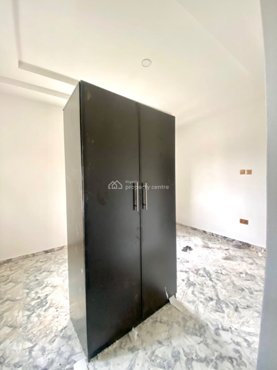 an Executive One Bedroom Flat, Peace Land Ogombo Off Abraham Adesanya Ajah, Lekki, Lagos, Mini Flat (room and Parlour) for Rent