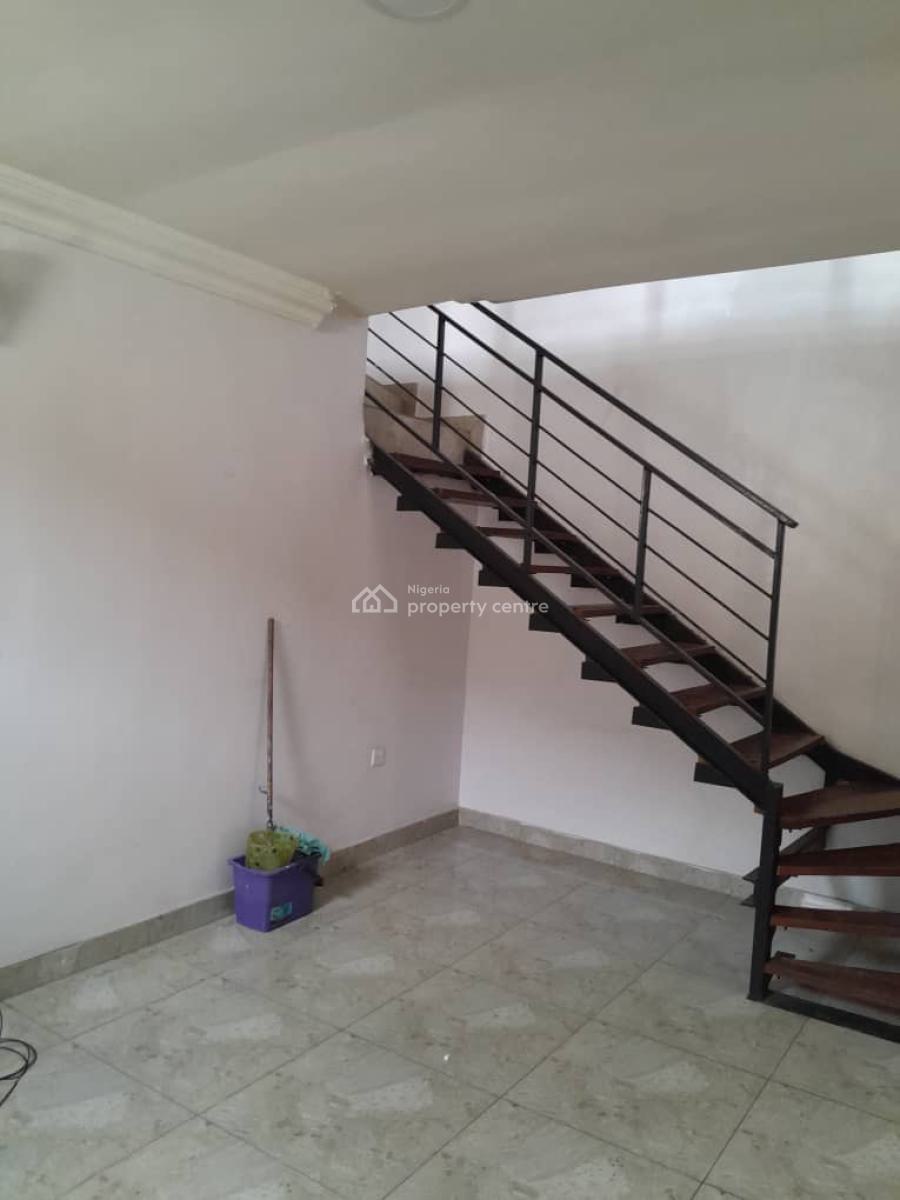 Self Compound 2bedroom Semi-detached Duplex, Boet Estate, Adeniyi Jones, Ikeja, Lagos, Ikeja, Lagos, Semi-detached Duplex for Rent