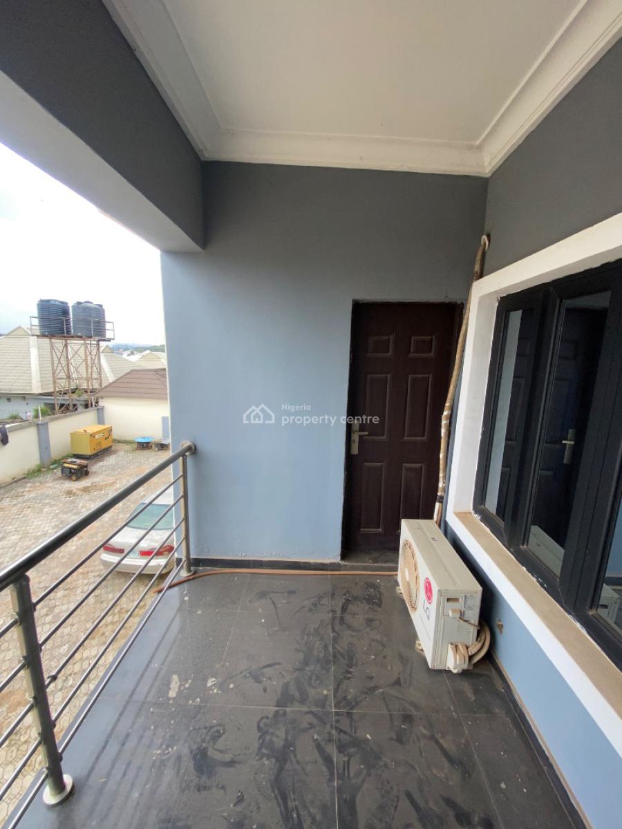 Semi Furnished Two Bedroom Flat, Dawaki District, Dawaki, Gwarinpa, Abuja, Flat / Apartment for Rent