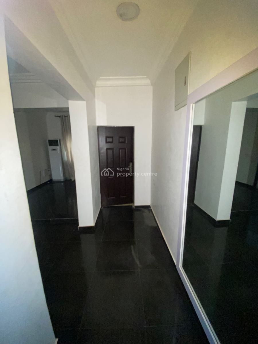 Semi Furnished Two Bedroom Flat, Dawaki District, Dawaki, Gwarinpa, Abuja, Flat / Apartment for Rent