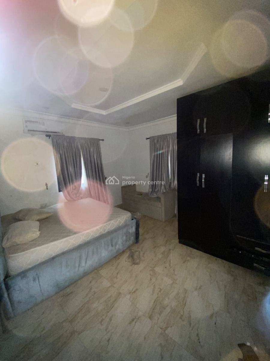 Semi Furnished Two Bedroom Flat, Dawaki District, Dawaki, Gwarinpa, Abuja, Flat / Apartment for Rent