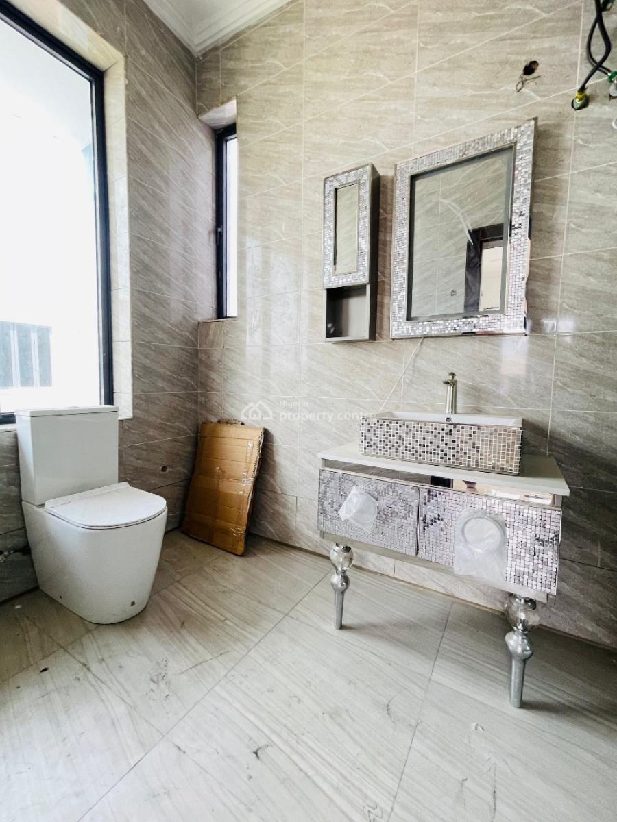 Alluring 4 Bedroom Terrace Duplex Plus Bq, Yaba, Lagos, Terraced Duplex for Sale