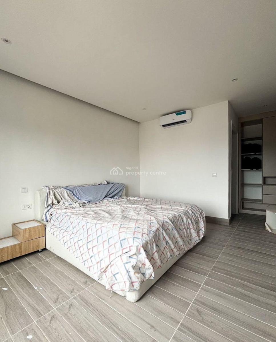 Luxury 2 Bedroom Apartment with Swimming Pool, Gym and Elevator, Victoria Island (vi), Lagos, Flat / Apartment for Sale