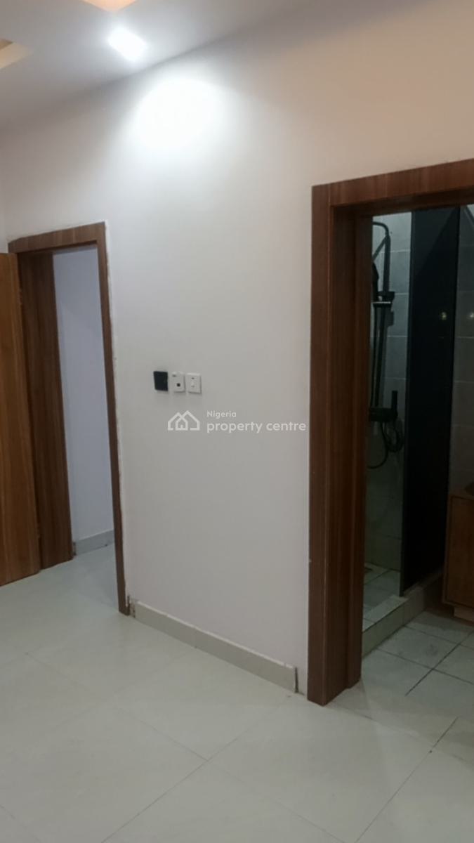 Ocean Front Furnished 2bedroom Flat with Ac at Atlantic View Estate,, Enahoro Crescent, Murphy Adetoro Road, Atlantic View Estate, Igbo Efon, Lekki, Lagos, Flat / Apartment for Rent