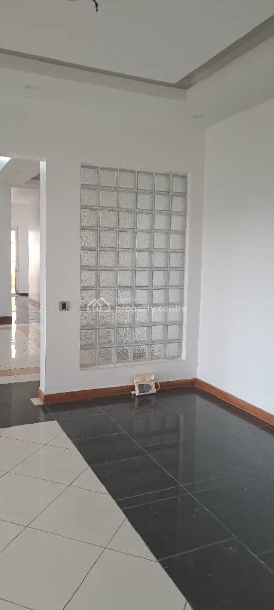 Tastefully Finished 4-bedrooms Pentfloor, Old Ikoyi, Ikoyi, Lagos, Flat / Apartment for Rent