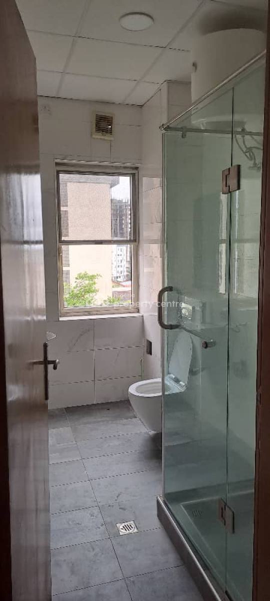 Tastefully Finished 4-bedrooms Pentfloor, Old Ikoyi, Ikoyi, Lagos, Flat / Apartment for Rent