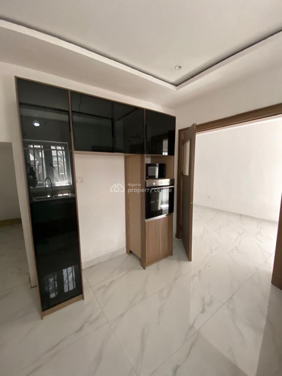 4 Bedroom Terrace, Lekki Phase 1, Lekki, Lagos, Terraced Duplex for Rent