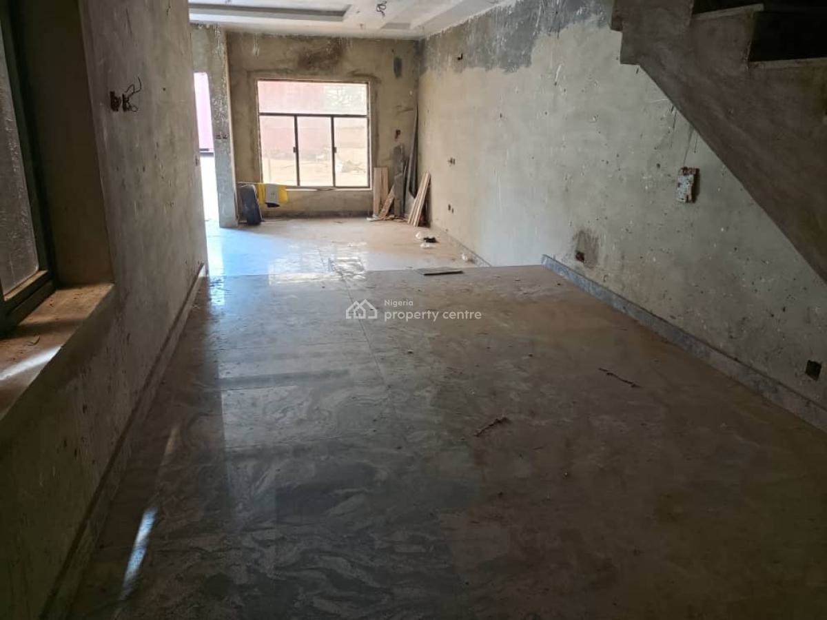 4 Bedroom Terrace Duplex with Basement Bq Advance Carcas, Townsvile Apartment, Babagana Kingibe Street, Guzape District, Abuja, Terraced Duplex for Sale