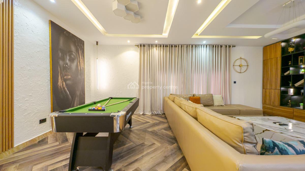 3 Bedroom with Snooker Table and Pool, Ikoyi, Lagos, Flat / Apartment Short Let