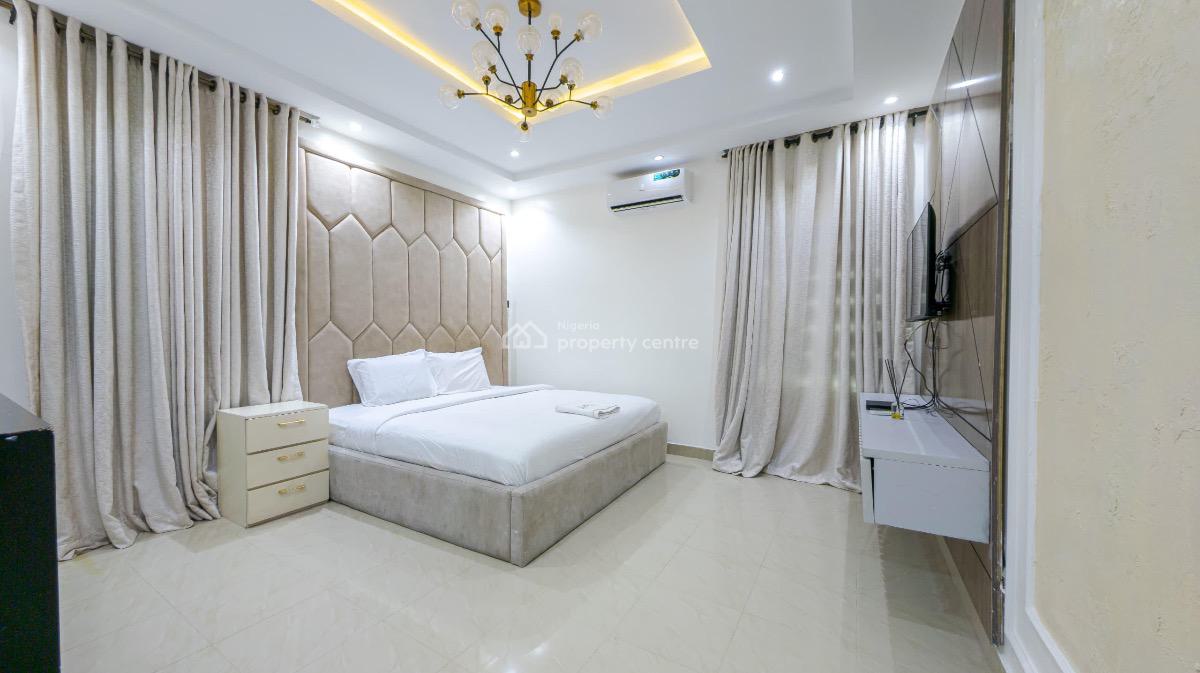 3 Bedroom with Snooker Table and Pool, Ikoyi, Lagos, Flat / Apartment Short Let