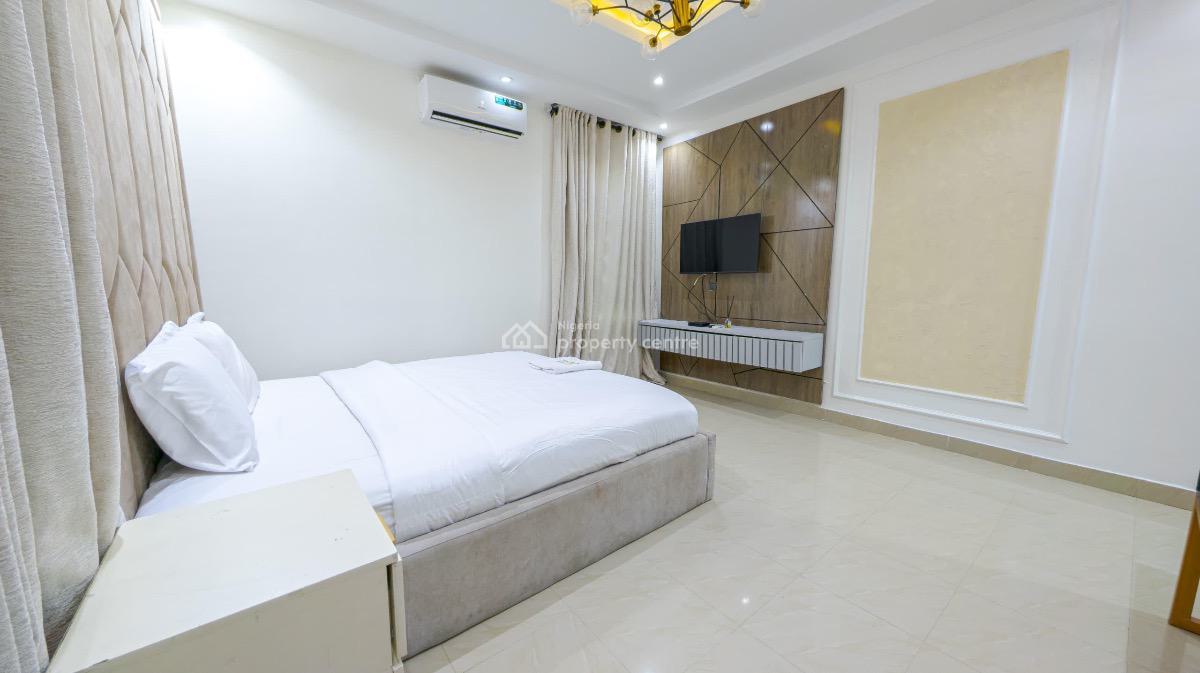 3 Bedroom with Snooker Table and Pool, Ikoyi, Lagos, Flat / Apartment Short Let