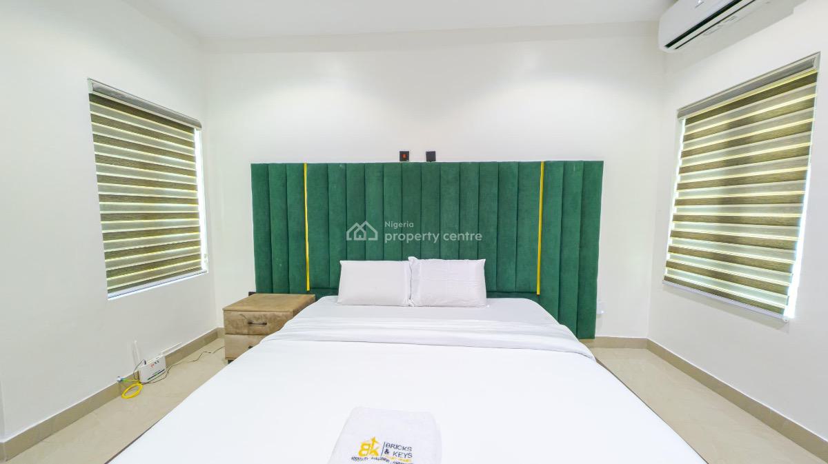 3 Bedroom with Snooker Table and Pool, Ikoyi, Lagos, Flat / Apartment Short Let