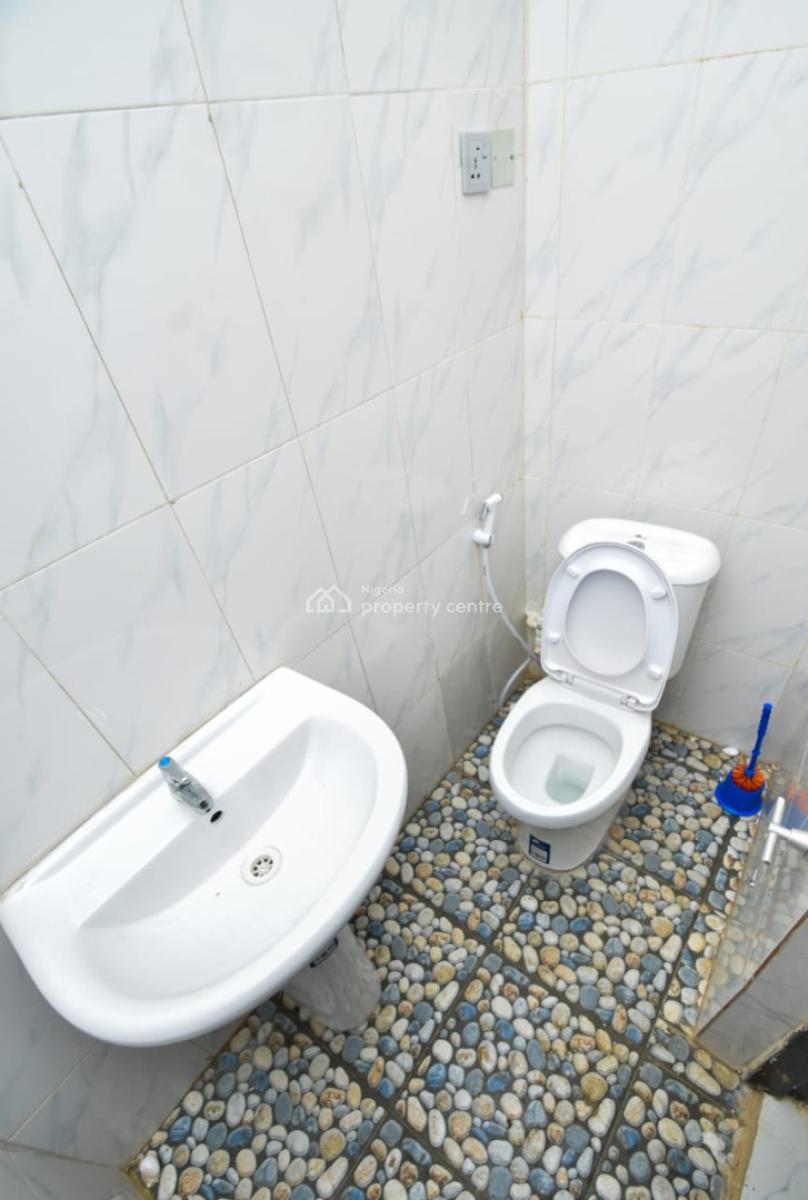 Standard 4 Units of 2 Bedroom Flats, Off Lawason - Itire Road, Itire, Surulere, Lagos, Block of Flats for Sale