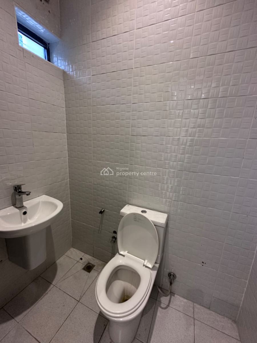 Nicely Built 2 Bedrooms Apartment, Ikate Elegushi, Lekki, Lagos, Flat / Apartment for Rent