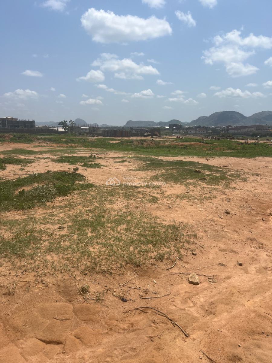 350sqm Land  with Fcda C of O -- Fast-growing Area, Karsana, Abuja, Residential Land for Sale