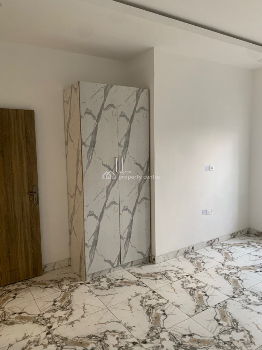 Beautiful Luxury Brand New 2 Bedroom Apartment, Mobil Road, Ilaje, Ajah, Lagos, Flat / Apartment for Sale
