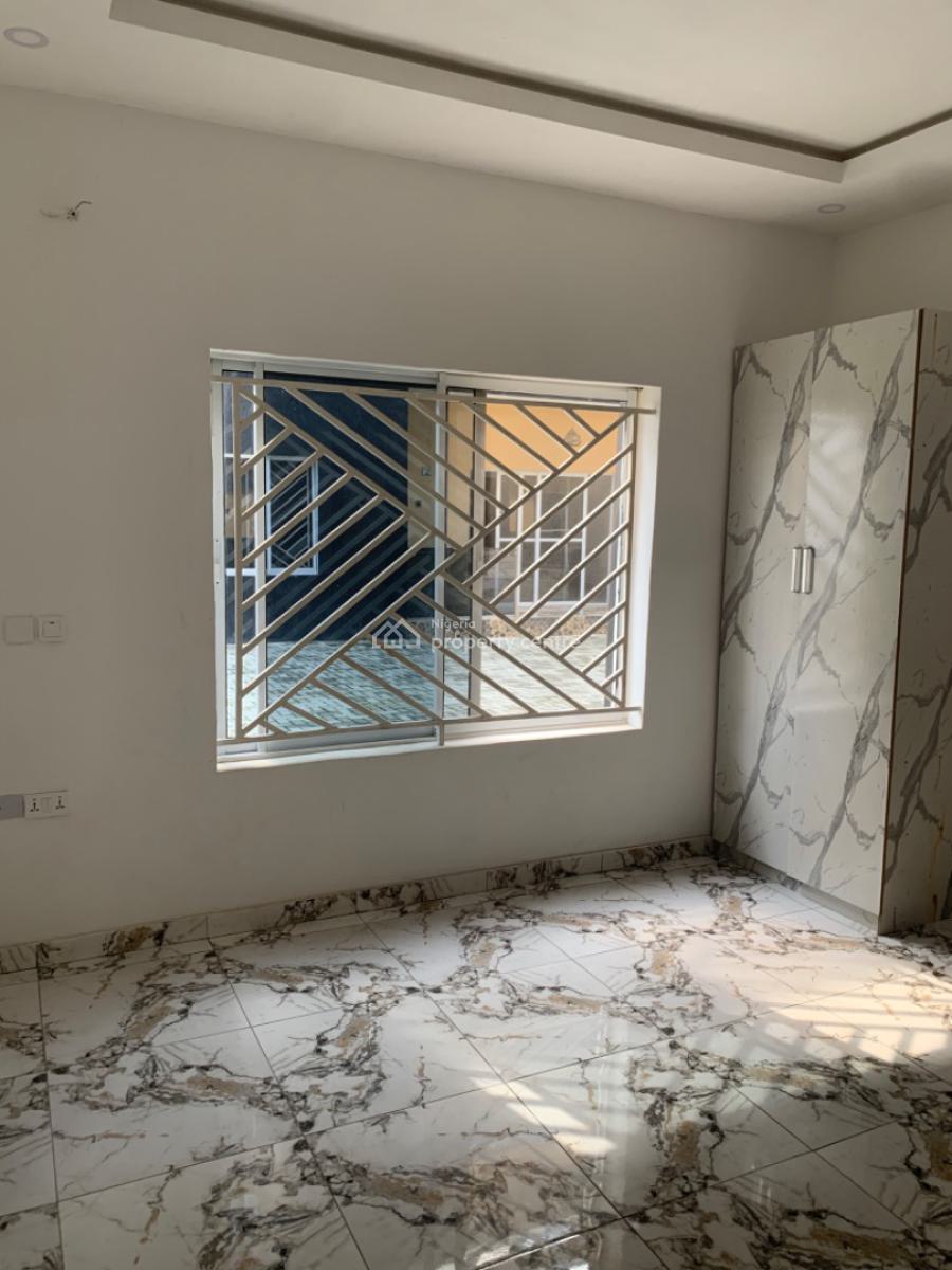 Beautiful Luxury Brand New 2 Bedroom Apartment, Mobil Road, Ilaje, Ajah, Lagos, Flat / Apartment for Sale
