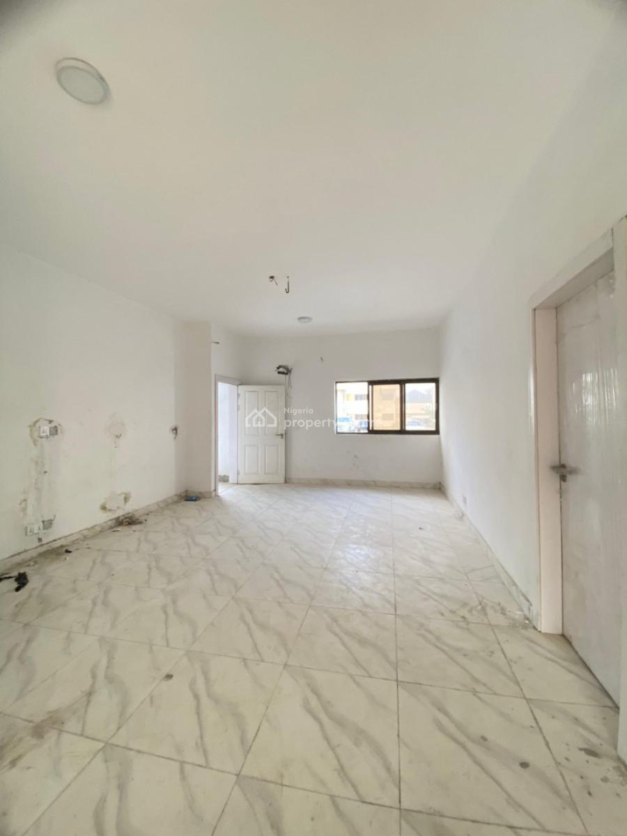 Newly Built 2 Bedroom Apartment, Ikota, Lekki, Lagos, Flat / Apartment for Sale