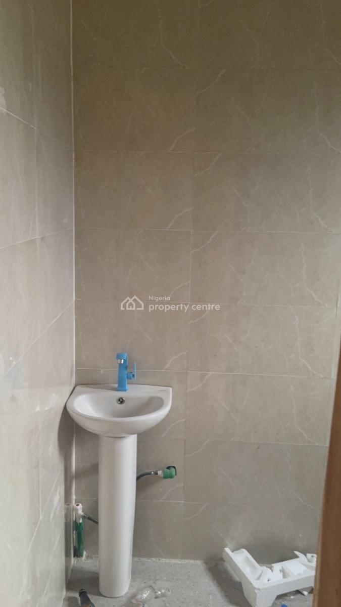 Newly Built Luxurious 2 Bedroom Apartment, Abraham Adesanya, Sangotedo, Ajah, Lagos, Flat / Apartment for Rent